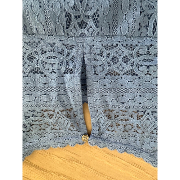 Loft Blue Lace Top Light Blue XS - Picture 7 of 10